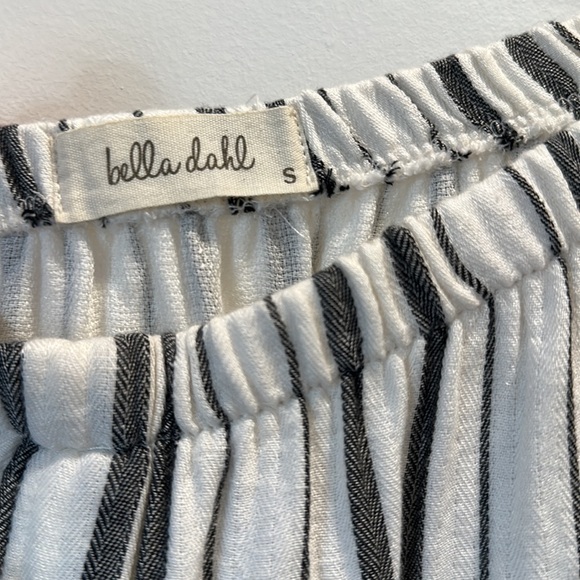 Bella Dahl top - Picture 2 of 2